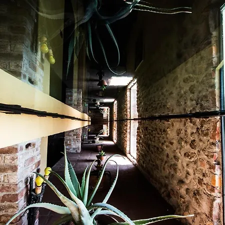 Castello Di * Moncrivello