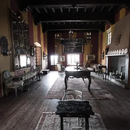 Castello Di * Moncrivello